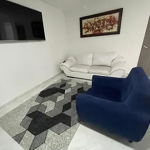 https://apartamento-aeropuerto1-piso.hotels-bogota.net