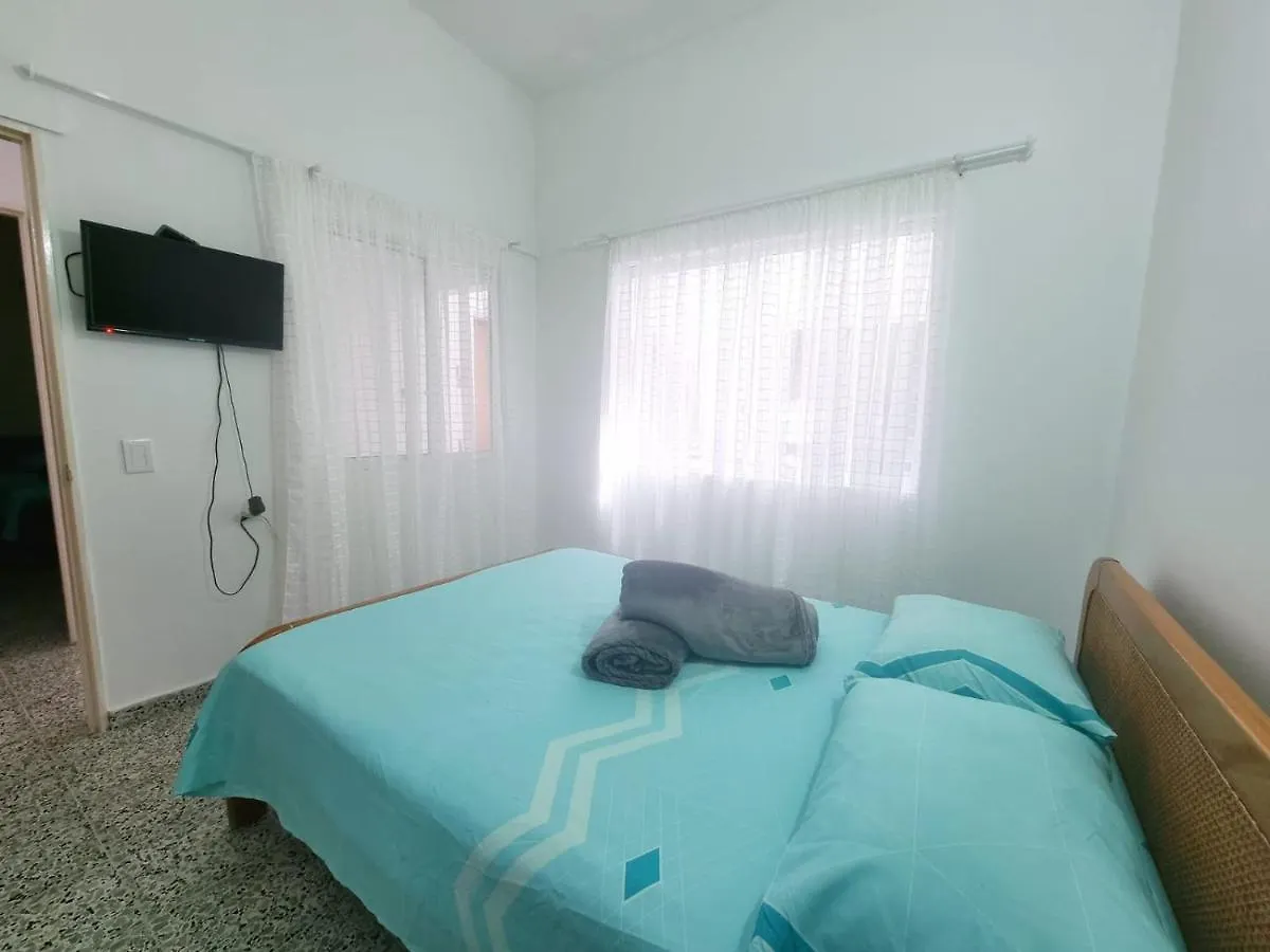 Alojamiento Confortable Calasanz Medellin Apartment