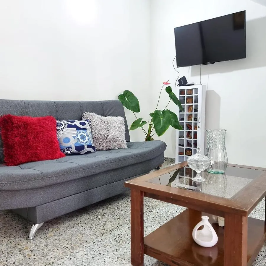 Apartment Alojamiento Confortable Calasanz Medellin